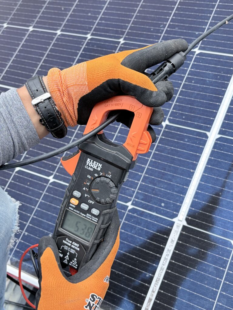Mediciónes de paneles solares